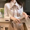 Kvinnors blusar Autumn Women's French Vintage Shirt Lantern Sleeve Bow Long Unique Design Top