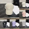 Lüks Yün Beyzbol Kapağı Sonbahar Kış Kadın Erkekler Snapback Hat Açık Rüzgar Geçidi Kürk Top Kapağı Moda Kaşmir Casquette