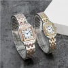 Os relógios de casal da moda são feitos de aço inoxidável importado de qualidade, quartzo, elegante mesa de diamante nobre, 50 metros, relógio à prova d'água