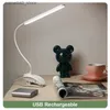 Skrivbordslampor USB LED-skrivbordslampa Klipp på bordsljus 3 färger Touch Diming Study Table Lamp Eye-Care Bedside Reading Night Light Room Decor Q231104