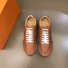 Masowe mężczyźni Escape Sukiety Buty Miękkie dna bieganie trampki Włochy klasyczny elastyczny opaska słaba skórzana skórzana światła Sole Designer Outdoor Casual Casual Trainers Box UE 38-45