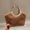 O Casual Peffur Totes Trapézio Bolsa De Ombro Grande Saco De Compras Mulheres Bolsa Designer Totes Bolsas Crossbody Luxo Moda Ladys Múltiplas Cores Saco De Viagem 01