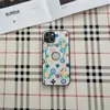 Luxurys Designers mobiele telefoon hoesje voor iPhone14 Tide Brand Old Plaid Hollow Out geschikte 13 Apple 12/11Promax telefoonhoes lekkage Mark XRXS