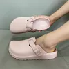 Slippare unisex sommar tofflor hem sandaler kvinnor stängde tå mjuka flip flops damer män par bilder utomhus plattskor svartblå 230403