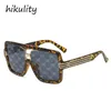 Fashion Sunglasses Frames Designer 2023 Nieuw luxemerk één stuk vierkant voor vrouwen Vintage Oversized Print Lens Men Hip Hop brillen Zwart Y66138 VR51