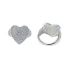 Anillos Anillos de banda 2023 Hip Hop Bling Full Cúcico Zircón Anillo plateado Chapado helado Micro Pave 5a Cz Heart Shape Women Jewelry 231102