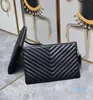 Women Men Designer Clutch Facs Super Super Black Calfskin Leather 30cm حقيبة معصمة كبيرة مع 3 أجهزة ذهبية سوداء الفضة 23 محافظ الأزياء