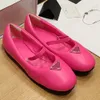 Soft padded nappas leather ballerinasn Dress Shoes Color Geranium Pink Enameled metal new pattern Womens Designer Flat Bottom Ballerinasn Mary Janes single shoes