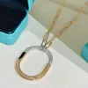 Necklace Titanium in acciaio in acciaio Brand Designer Lock Round Charm Round Gold Crystal Gold For Women With Bag con Box Party Regalo