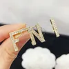 Marque Bijoux Broches Fête De Mariage Vintage Diamant Lettre Broche Or 18k Épinglettes Femmes Hommes Badge Broche Romantique Marque Europe Accessoire Broches