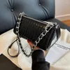 Evening Bags Fashion Triangle Zongzi Bag Handmade Woven Double Shoulder Strap One Oblique Straddle Luxury Handheld Design