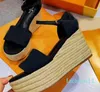 Med Box New Platform Sandals styrbord kilsandaler kvinnor designer espadrilles läder höga klackar med justerbar spänne bröllopsklänning lady skor