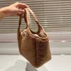 O Casual Peffur Totes Trapézio Bolsa De Ombro Grande Saco De Compras Mulheres Bolsa Designer Totes Bolsas Crossbody Luxo Moda Ladys Múltiplas Cores Saco De Viagem 01