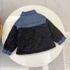 Neue Baby-Reversjacke, Denim-Spleißdesign, Winter-Baumwoll-Kindermantel, Größe 110–160, Rautenmuster-Kindermantel, Nov05