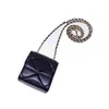 Mini borsa a tracolla da donna in pelle di pecora con motivo diamante check Borsa a conchiglia con catena in metallo con confezione regalo