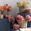 Flores decorativas Simulação Hydrangea Flor de seda de plástico único Artificial Shop Decoração Casamento