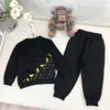 New Autumn baby Tracksuits Yellow eyewear pattern printing kids Sports suit Size 90-150 round neck hoodie and pants Nov05