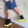 Athletic Outdoor Summer Kids High Tops Knitting Sock Shoes For Boys Girls Barn Handla strumpor Stövlar Läger Lätt viktskor Ankelstövlar W0329