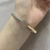 Designer armband u lås släta armband mode guld material halv diamantlås armband par 925 silver 5h6o