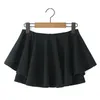 Rokken 2023 Vrouwen Elastische Taille Asymmetrische Geplooide Minirok Met Shorts Ondergoed Voering Cool Girl Skater