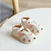 Sandals New Summer Baby Shoes Leather Soft Sole Kids Sandals Closed Toe Cute Toddler Girls Sandals 15-25 Z0331