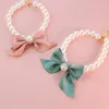 Collari per cani Collare di perle con fiocco per animali domestici Ciondolo per gioielli per gatti Collana principessa Decorazioni dolci Accessori per chihuahua con strass per cuccioli