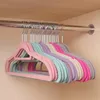 Hangers Racks 5-Piece Clothing Coat Velvet Hanger Non slip Luxury Cushion Trouser Ski Hanger Wardrobe Storage Hook 230403