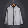 Männer Jacken Plus Größe 4XL Männer Frühling Herbst voll reflektierende Windjacke wasserdichte Jacke männlichen High street hip hop Lose mit kapuze Mäntel 230331