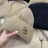 Luxury Designer Hats Top Quality Caps Fashion Wool Beanie Unisex Winter Classic Rabbit Hair Women B0099