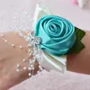 Dekorative Blumen Simulation Geburtstag Hochzeit Dekoration Künstliche Blume Handgelenkkorsagen Braut Brautjungfer Handdekor