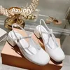 Kleidschuhe 2023 Mary Jane Sandalen Einfarbig Farbe Material Echtes Leder Sohle Runder Kopf Dicker Absatz Hochwertiger Outdoor-Schuh