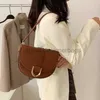 Sacs à bandoulière Femmes Vintage Luxe Solide Petit Soul Pack Fasion Simple Aisselles et Sac pour Femele Voyage Sippingstylishdesignerbags Gratuits