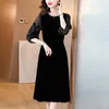 Casual Dresses Mom's Silk Velvet Dress 2023 Autumn Fashion Style Large Size Slim Hollow Black Lace Sleeve Spliced Elegant Long Z2996