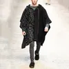 Herr ull hösten 2023 Men's Color Block Cloak Shawl Pullover Cape Fashionable Casual Woolen Coat