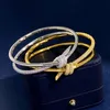 Nova moda t letra nó pulseira em ouro rosa com diamantes feminino brinco pulseira anel designer jóias tn0220