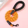 Reflekterande hundfisk Nylon rep Pet Running Tracking Leashes 1,5 m lång handtag Hållbara bly Dogs Mountain Climbing Ropes Q681