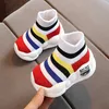 Athletic Outdoor Boys Tennis Shoes Sneakers Girls Rainbow Shoes Mesh Kids Footwear Toddler Stripes Chaussure Zapato Casual SandQ Baby New W0329