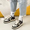 Designers Flats Sneakers Board Dames Star Men Durks Zapatillas Mujer Lace Up Comfort Running for Girls Light Man Shoes 230403 217