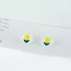 Boucles d'oreilles mignonnes pour femmes, petite fleur ronde, jaune, rose, vert, mariage, breloque, perle blanche, résine