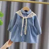 Flickaklänningar 2023 Autumn Kids Boutique Clothes Girls Dress Korean Jeans Solid Color Sweet All-Match Slå ner kragen a-line mode