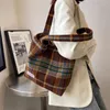 Avondtassen Tote Damestas Schoudertas Wol Shopper Voor Vrouwen Grote Capaciteit Herfst Winter Zachte Plaid Dames Reizen Designer Handtas