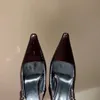 Décolleté con cinturino in vernice con fibbia in metallo color oro tacchi a spillo Slip-on da donna Moda con tacco alto Designer di lusso Scarpe da sera per feste Calzature di fabbrica