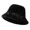 Berets Flat Top Fisherman Hat Stylish Women's Winter Plush Windproof Lady Cap With Wide Brim Cold Resistant For Extra