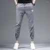 Мужские брюки летние мужские легкие черные спортивные бегуны модные брюки для модных брюк с эластичной талией Cp2285
