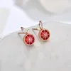 Orecchini a bottone romantico carino piccolo frutto di mela rossa per le donne micro pavé di zirconi cubici orecchino di cristallo CZ femminile