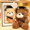 Dr. Cute Bear Peluche Bambole Animali di peluche Orsacchiotto Peluche Abito accademico Cappello Teddy Orsi di congratulazioni con sacchetto regalo 6 colori all'ingrosso