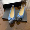 Abendschuhe, Ballerinas, Ballerinas, Damenschuhe, 100 % echtes Leder, Lammfell, Cap-Toe-Ballerina, Luxus-Designer-Loafer, Größe 35–42, Hochzeit, Party, Schwarz, mit Box, Staubbeutel