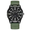 Montres-bracelets XI Marque Montre Hommes Sport Armée Montres De Mode Nylon Bande Calendrier Quartz Prix Relogios Masculinos