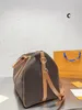 Berömd designer Mens Duffel Påsar Letter Print Keepall 45 50 Handväskor Travelpåsar Brown Letter Airport Bagage PAG PAPPLES FITNESS YOGA Väska Totes Womens axelväskor