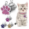 Hondenkragen ontleende gepersonaliseerde kattenlabels gegraveerde puppy huisdier bij naam kraag tag hanger accessoires poot glitter 230403